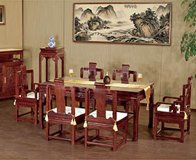 中式风格餐桌